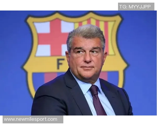 巴萨球迷怒斥梅西行为称这是对拉波尔塔的公开挑衅 巴萨球迷怒斥梅西行为称这是对拉波尔塔的公开挑衅