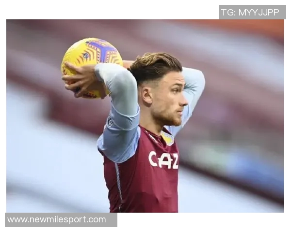 斯基拉确认与后卫詹卢卡曼奇尼续约至2029年助力罗马计划