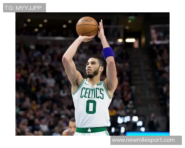 塔图姆六个月康复打卡期待早日归来球迷纷纷送祝福