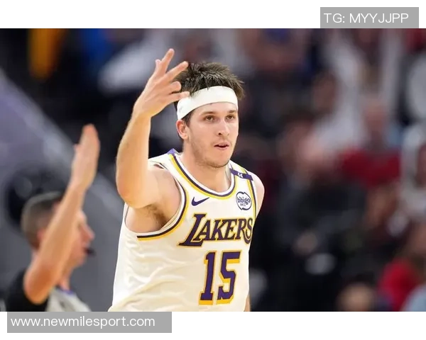 小里弗斯分析老詹在湖人角色转变为何需无球打法而非持球核心