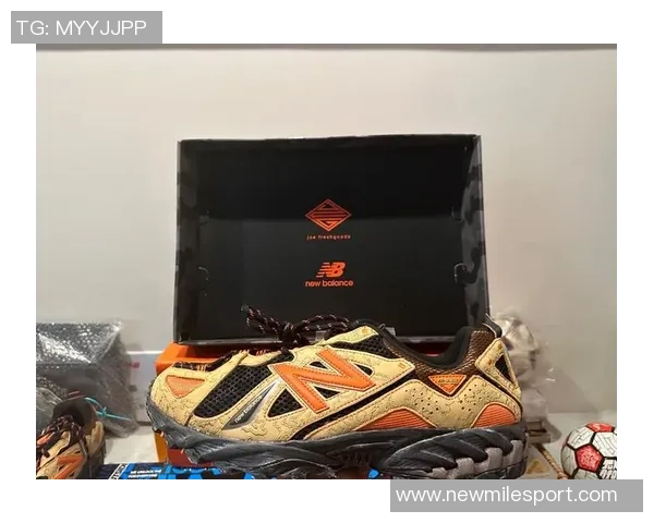 库里今日亮相穿搭JoeFreshgoods与NewBalance联名2010款球鞋引发热议