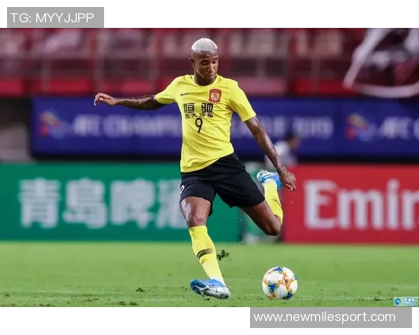 塔利斯卡31岁依旧锋芒毕露25场14球成球队头号射手表现抢眼